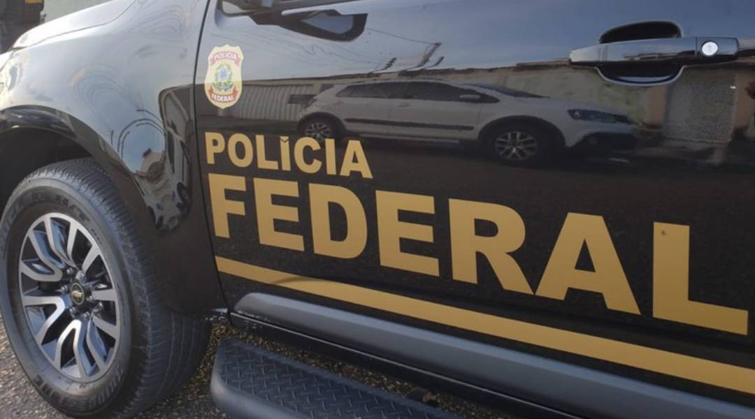 Operação da PF prende 4 acusados de integrar organização criminosa em