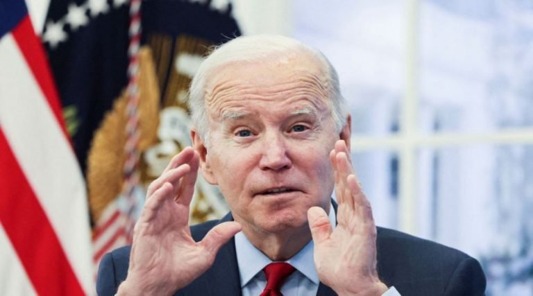 Biden classifica ofensiva russa como “invasão” e anuncia pacote de sanções