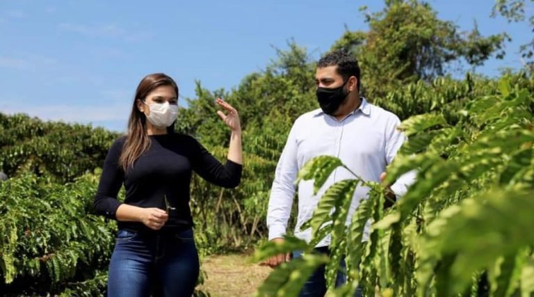 Jéssica Sales garante recurso para o primeiro laboratório de análise do café no Acre