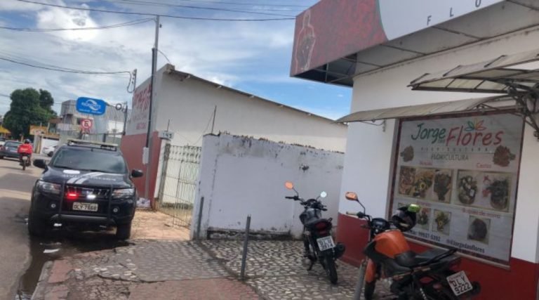 Assaltante que matou Jorge das Flores foi enviado por facção e confessou crime com frieza, diz delegado