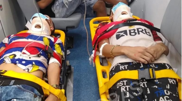 Motociclista atropela duas pessoas no Calafate e foge do local