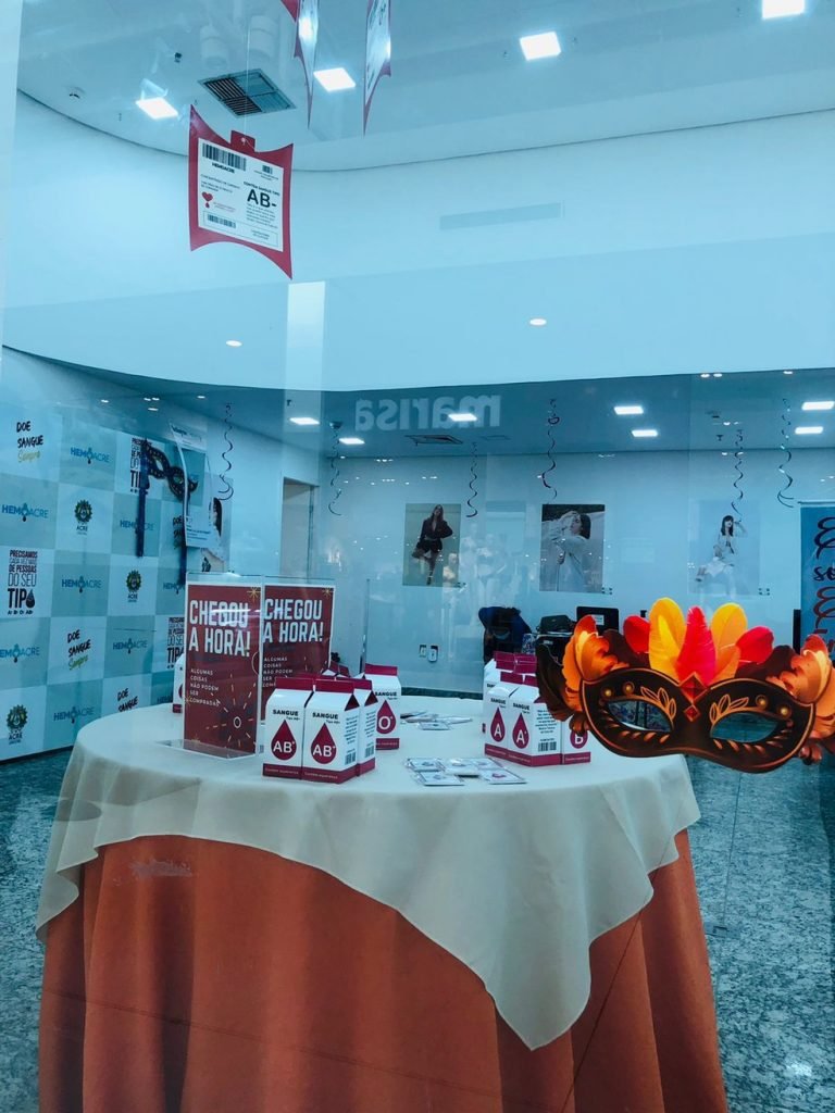 Com baixo estoque, Hemoacre promove ação em shopping de Rio Branco para arrecadar bolsas de sangue