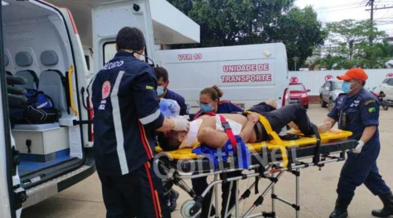 Colisão entre carro e motocicleta deixa idoso de 64 anos em estado grave no PS de Rio Branco