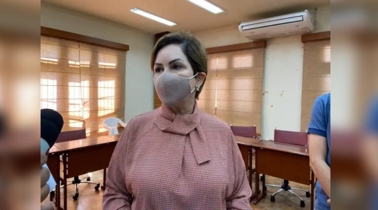 Neri alfineta Rosana: “Não preciso de holofotes e nem elogios; Respeito está de bom tamanho”