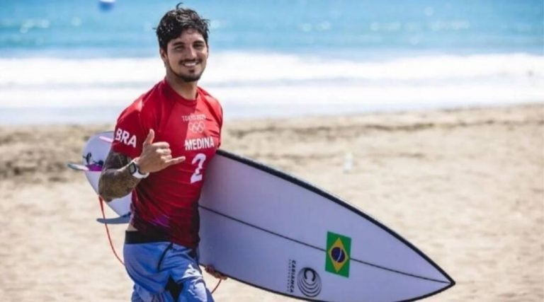Com problema nasal, Gabriel Medina passa por cirurgia em hospital de São Paulo