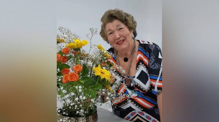 Idosa desiste de comprar carro ao descobrir que tem saldo de R$ 2,82