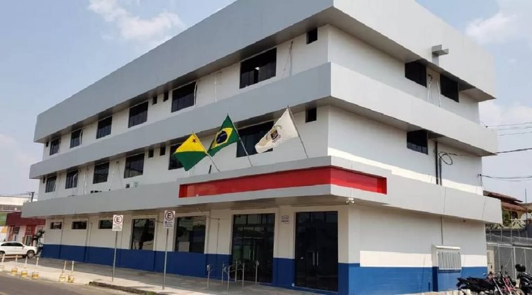 Em Rio Branco, vereadores aprovam aumento de quase 30% na verba de gabinete