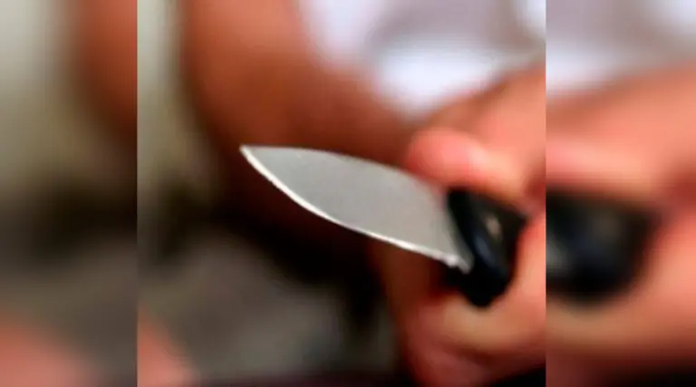 Homem invade casa, mata sogro e esfaqueia a esposa e adolescente na Cidade do Povo