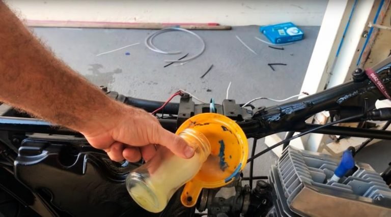 Gasolina caseira  viraliza após disparada nos preços; vale experimentar?