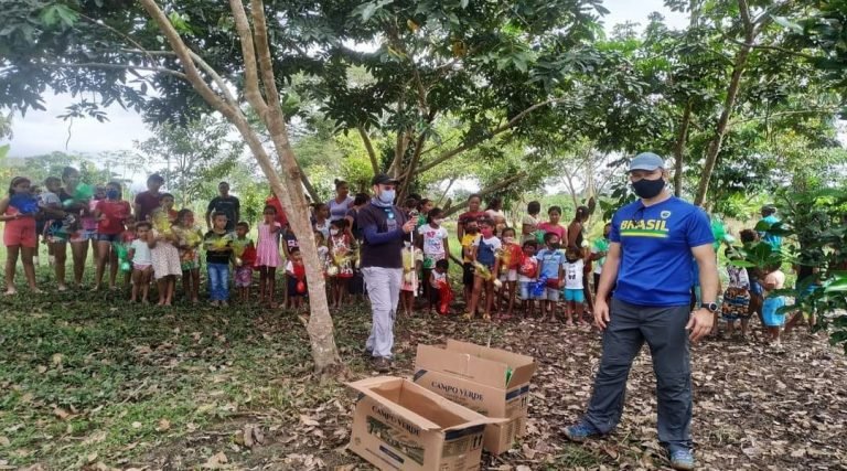 Projeto Samaúma – 1,5 mil ovos de Páscoa serão distribuídos para crianças ribeirinhas do Juruá e Purus