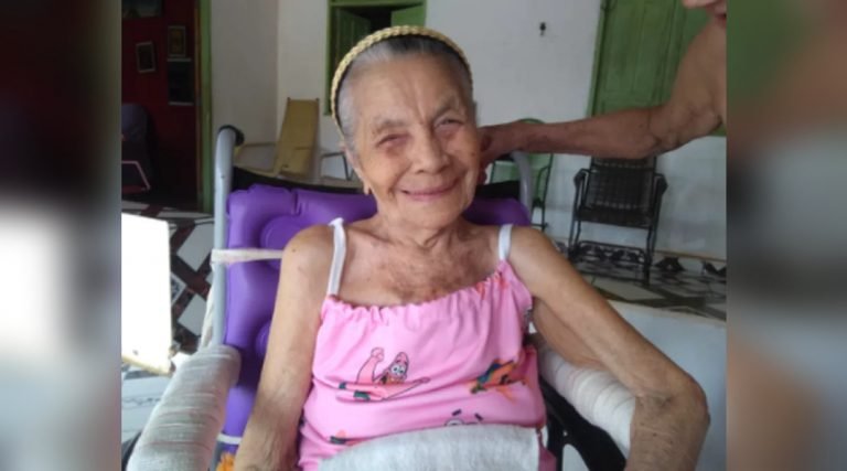 Idosa celebra os 110 anos no Acre e lamenta não poder mais trabalhar
