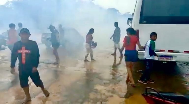 Após repressão policial, manifestantes são dispersos e rodovia AC-405 é liberada