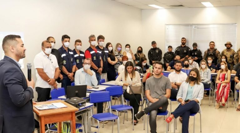 Construção, reformas e entrega de equipamentos aos servidores do Iapen são anunciados pelo governo