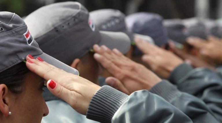 Presidente sanciona programa de habitação voltado para policiais