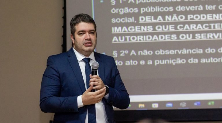 Jonathan Donadoni é nomeado secretário-chefe da Casa Civil