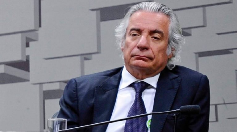 Adriano Pires envia carta a Bento Albuquerque e desiste oficialmente de presidir Petrobras