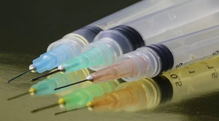 Em abstinência, homem injeta morfina no braço e perde os 5 dedos no DF