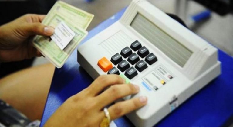 Pesquisa revela quanto custa ser eleito no Brasil