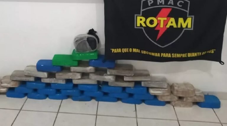 Polícia apreende mais de 47 quilos de drogas dentro de carro próximo ao aeroporto de Cruzeiro do Sul