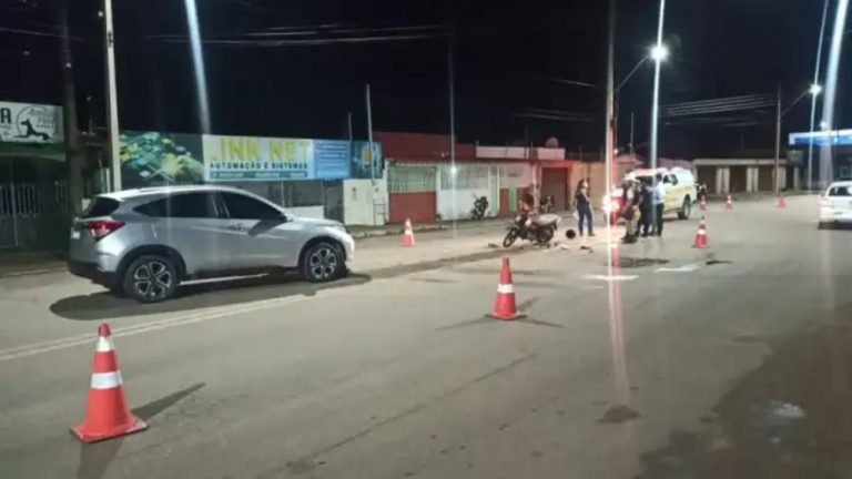 VÍDEO: Embriagado, homem invade contramão, colide carro contra moto e deixa jovem em estado grave