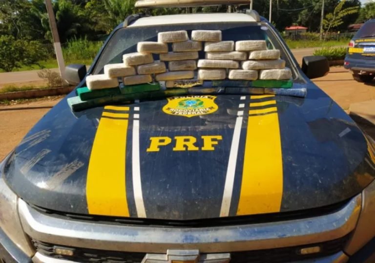 PRF localiza 33 kg de drogas escondidas no interior de um veículo no Buujari