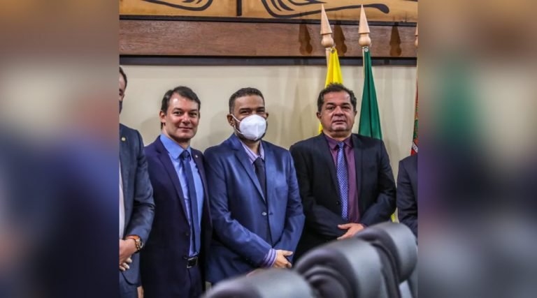 Após meses afastado, Whendy Lima reaparece na Aleac e diz: “tudo foi Deus”