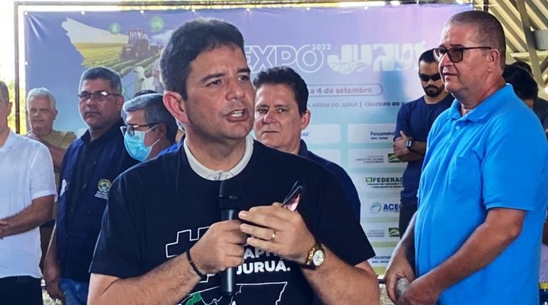 Gladson diz que vai respeitar a vontade do povo na escolha do candidato ao Senado