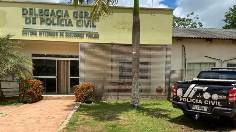 Quadrilha invade chácara, tira homem de dentro de casa e mata vítima com tiros na cabeça na zona rural de Feijó