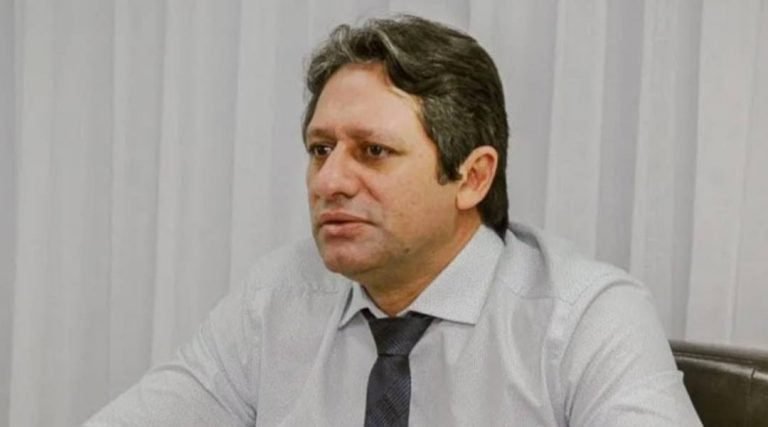 Rômulo Grandidier, chefe da Casa Civil, pede demissão