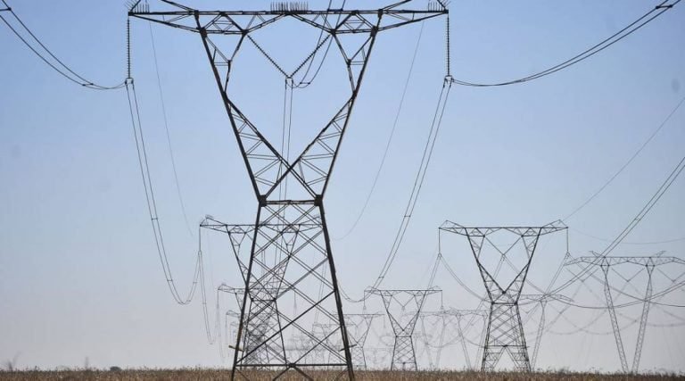 Câmara aprova PL que prevê reembolso na tarifa de energia