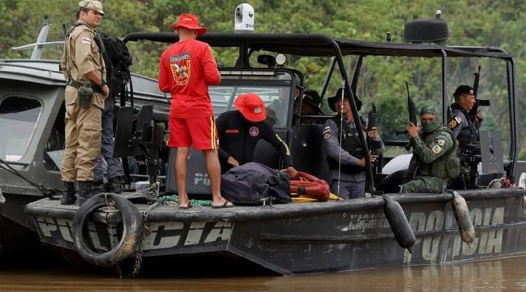 Corpos de Dom Phillips e Bruno Pereira são encontrados, afirma esposa do jornalista; em nota, PF negou a informação