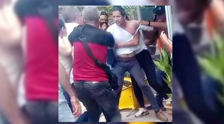 Juan Guaidó é expulso de restaurante na Venezuela por apoiadores de Maduro