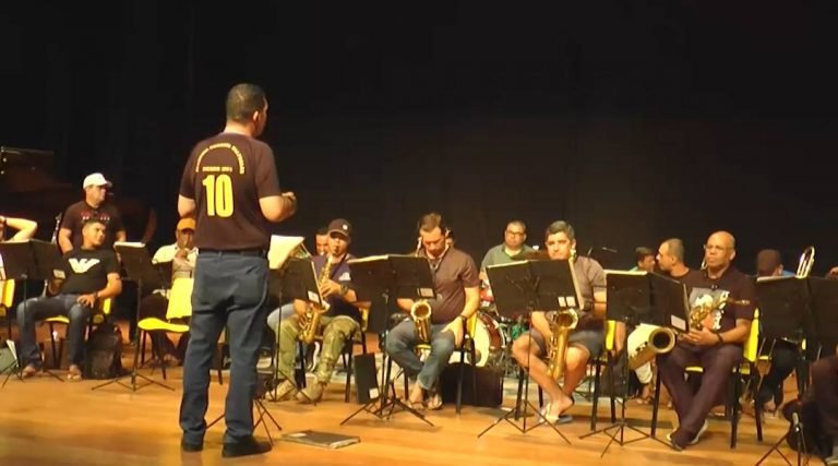 Polícia Militar celebra 106 anos de fundação com apresentação de concerto musical em Cruzeiro do Sul
