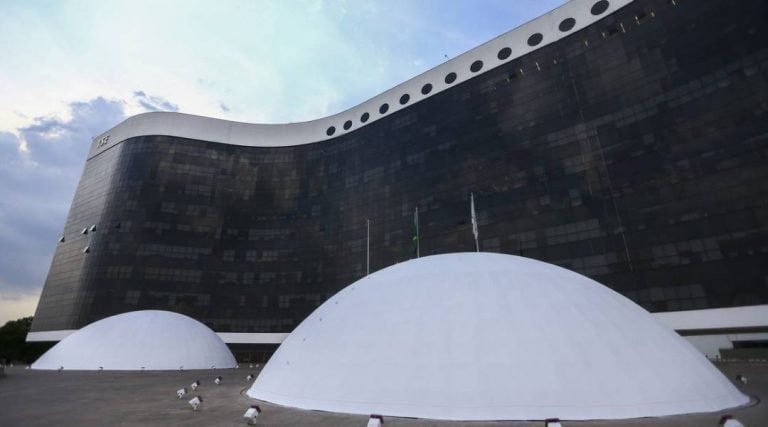 TSE debate efeito da Lei de Proteção de Dados em relação a candidatos