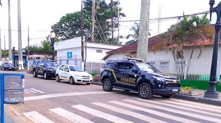 Polícia Federal realiza operação em municípios do Acre contra crimes de peculato