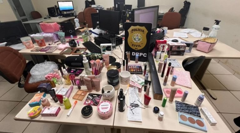 Jovem é presa ao aplicar golpe do falso Pix e causa prejuízo de R$ 7 mil em loja de Rio Branco