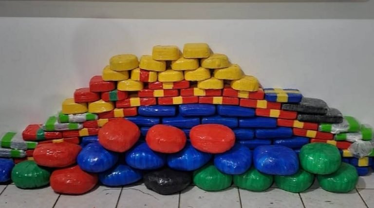 Na manhã desta terça-feira (16), forças de segurança apreendem mais de 120kg de entorpecentes em Cruzeiro do Sul