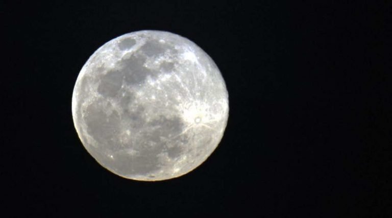 Superlua pode ser novamente vista nesta quinta-feira (11)