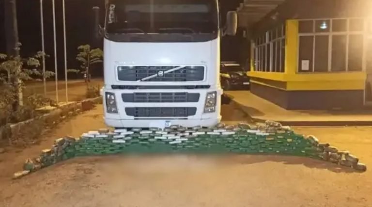 Motorista é preso com mais de 200 kg de drogas no Acre, prejuízo de R$ 12 milhões