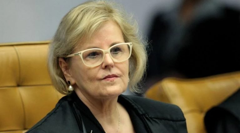 Rosa Weber toma posse como presidente do STF