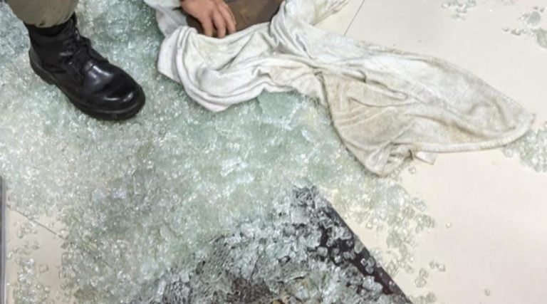 No centro de Cruzeiro do Sul, criminosos arrombam loja e causam prejuízo de R$ 8 mil