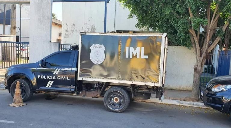 Homem é executado a tiros por criminosos em bicicleta na Baixada da Sobral