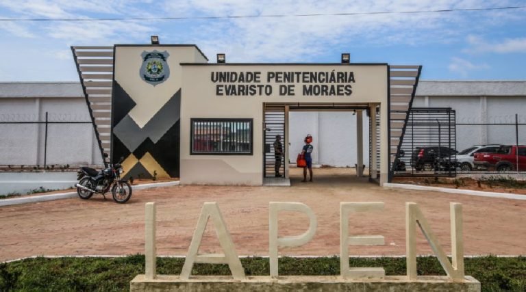 Em presídio de Sena Madureira policias penais encontram 35 bíblias com anotações do crime organizado