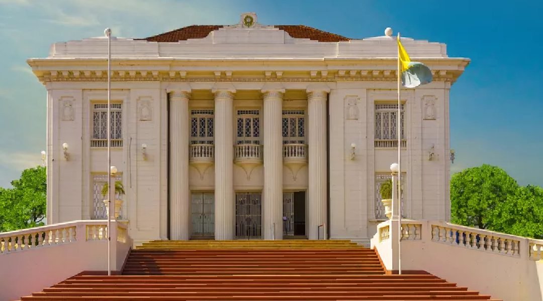 Governo publica decreto de exoneração de todos os cargos comissionados a partir do dia 1º