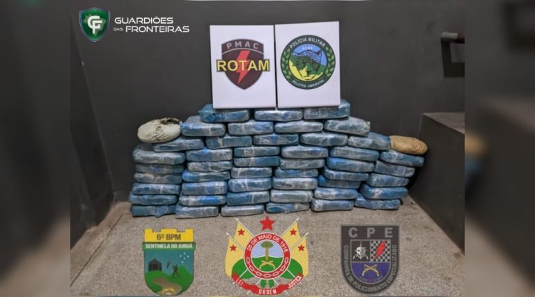 Polícia apreende mais de 50 kg de drogas em ônibus que saiu de Cruzeiro do Sul com destino à Rio Branco
