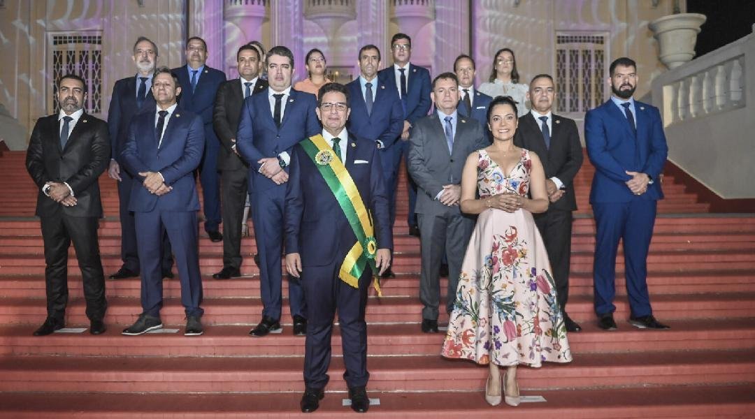 Governo do Acre publica nomeação de secretários empossados