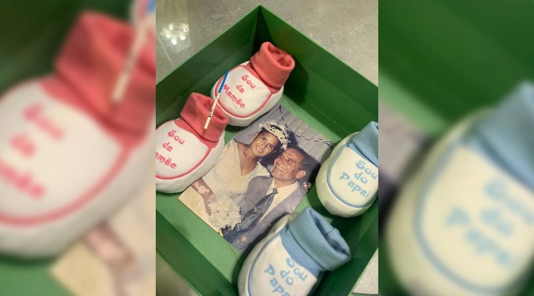 Aos 42 anos e após um cirurgia de aneurisma, mulher faz surpresa para contar aos filhos que está grávida novamente