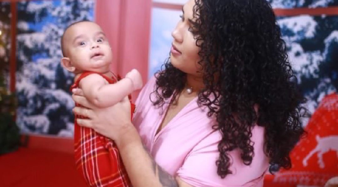 Mãe tem rompimento de bolsa aos 3 meses, mantém gravidez, e bebê nasce saudável