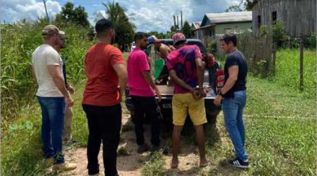 Em Feijó, trio é preso e adolescente apreendido por furto de material de construção em casa de delegado