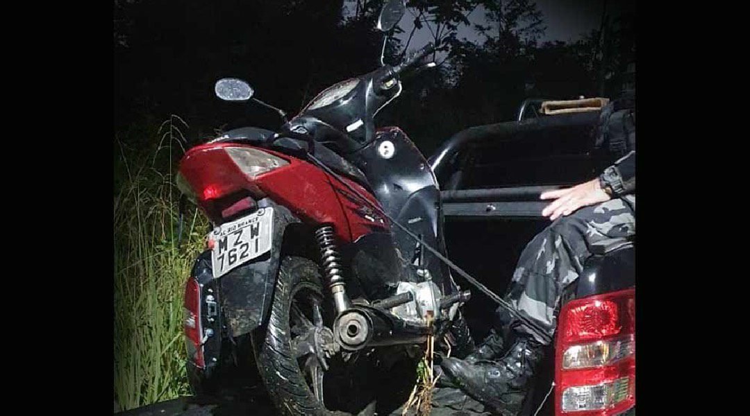 Moto de sargento da PM roubada em assalto no Centro já foi recuperada pelo Bope